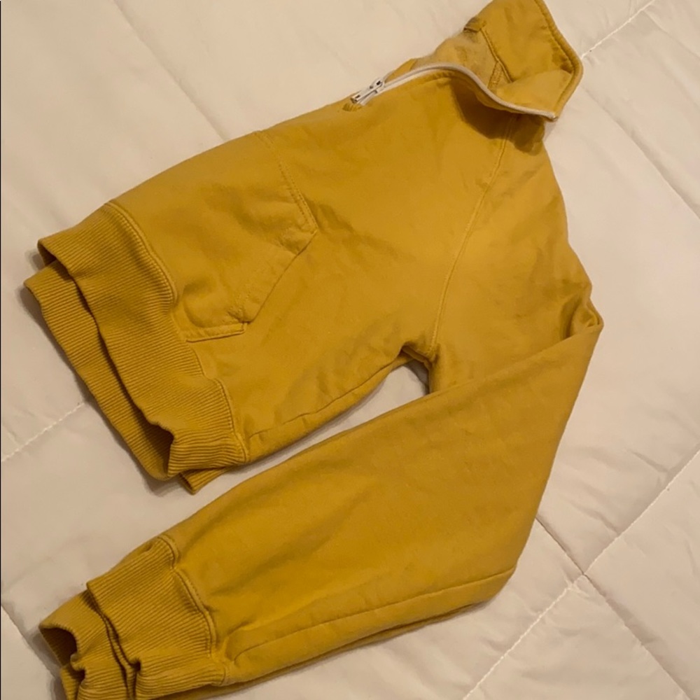 Cropped yellow quarter zip sweatshirt - Picture 2 of 3